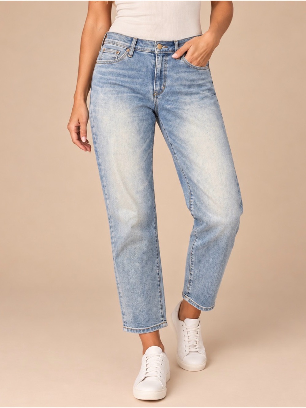 Bandolino Light Wash Cropped Capri Jeans Size 18